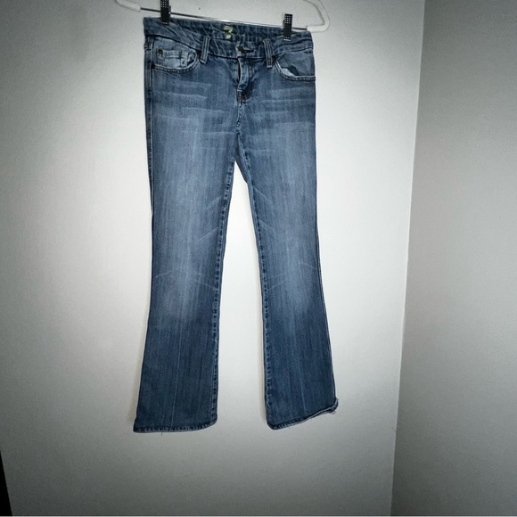 7 For All Mankind Womens  Jeans Size 27 A Pocket‎ Flared Boot Cut. Sequin pocket - Picture 1 of 12